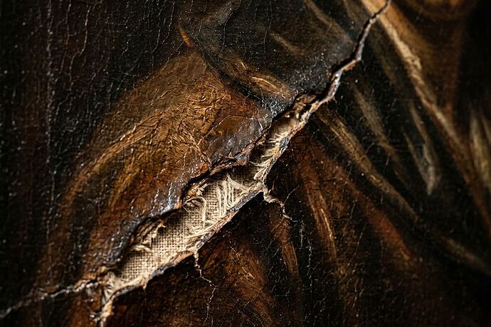 The crack beneath the dashboard